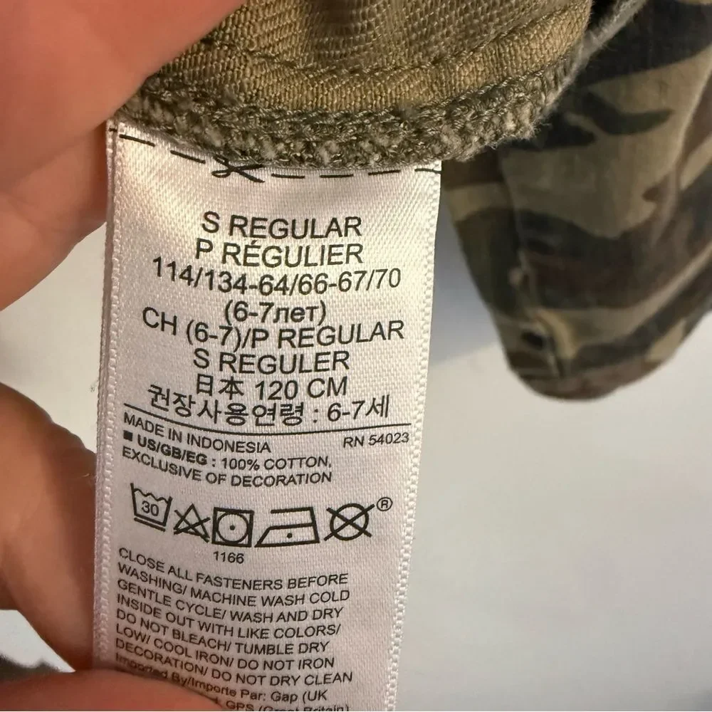 GAP Camouflage Jean Jacket Denim Pink Detail S